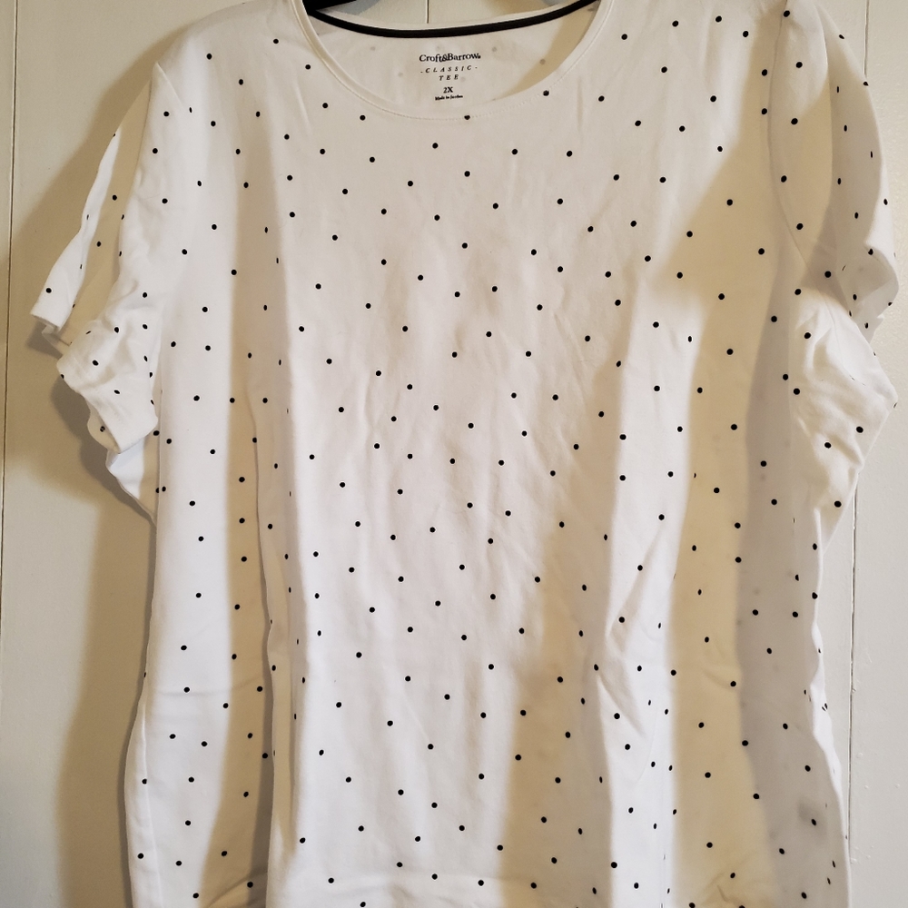 Polka dot t-shirt
